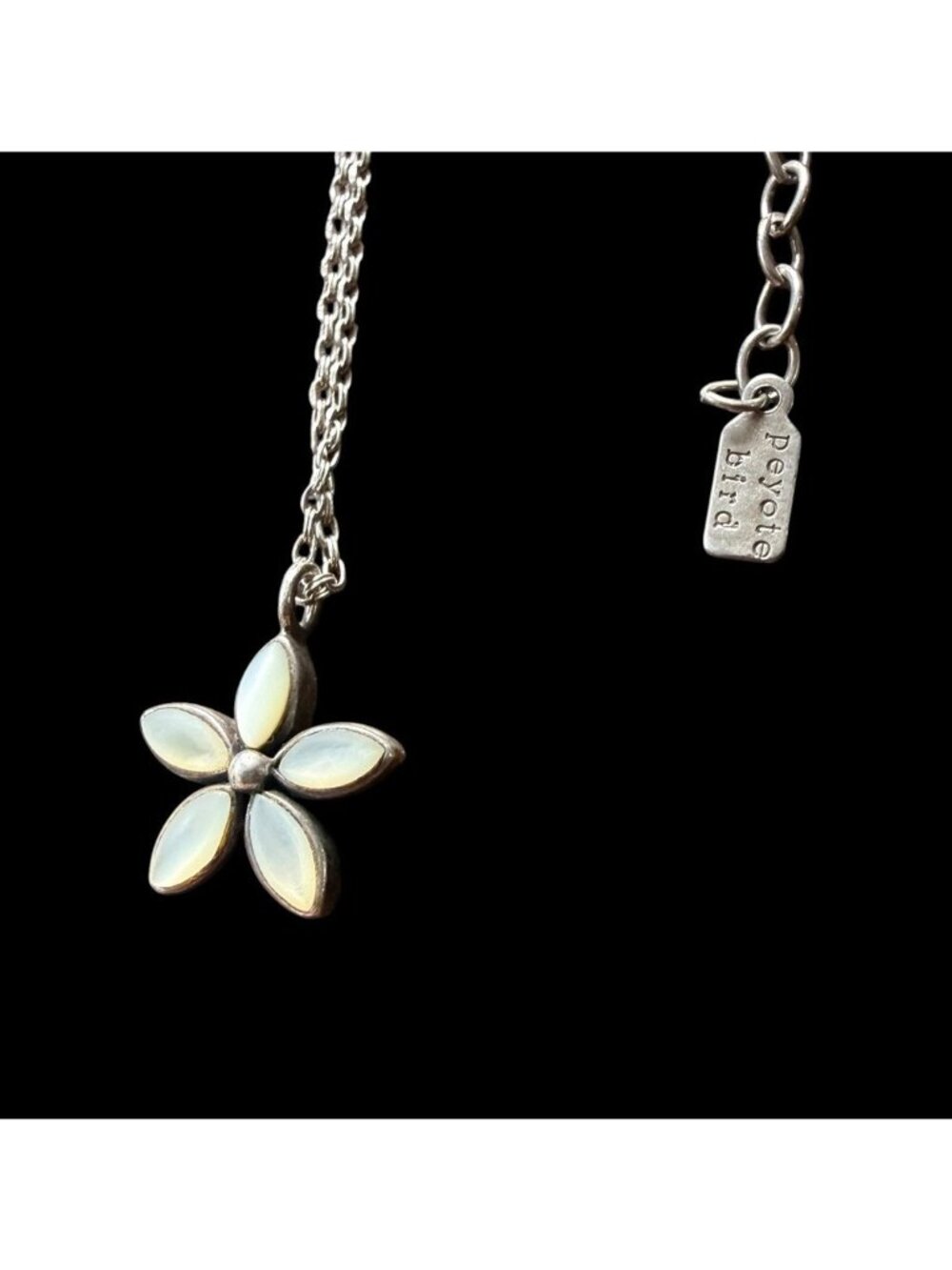 Vintage Peyote Bird 925 Sterling Silver Mother Of Pearl Flower Pendant Necklace